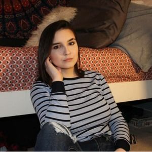 Meet your Posher, Jade